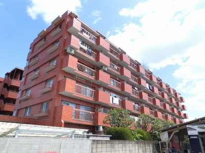 【外観】 | シャンボール上大岡 | 総戸数４８戸、昭和５３年９月築、管理人は日勤勤務につき管理体制良好です♪