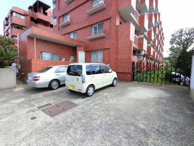 【駐車場】 | シャンボール上大岡 | 平置き駐車場です。