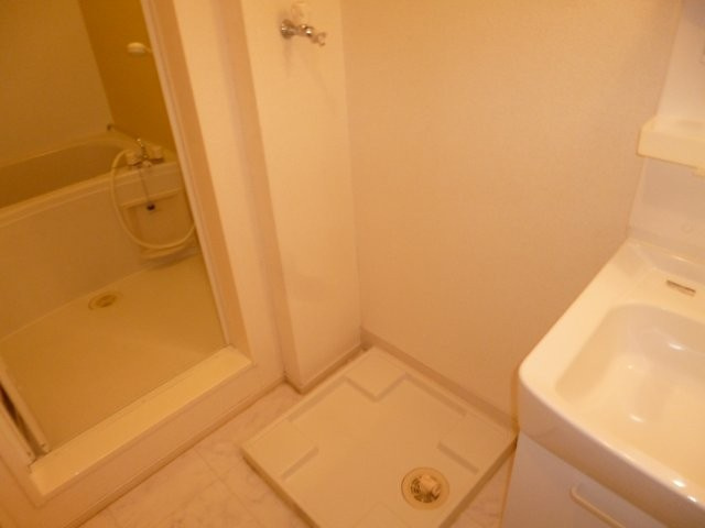 アイリスのその他|洗濯機置き場