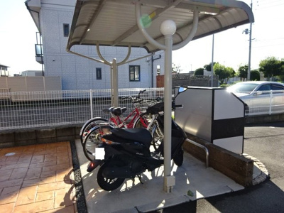 【その他共用部分】 | アイリス | 自転車置き場