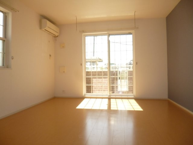 アイリスの居間・リビング|洋室