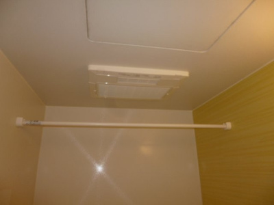 【浴室】 | アイリス | 浴室乾燥機