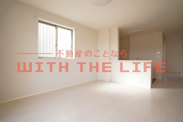 アーバンレジデンス【キャッシュバック対象物件】の居間・リビング|居間です