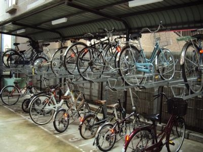 カノン雁金の駐車場|駐輪場