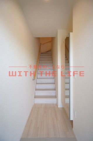 コロン（collon)の内装|明るい色調の室内です