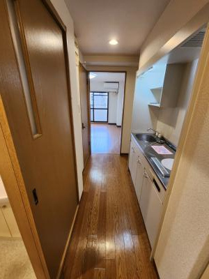 カノン雁金の内装|玄関から～