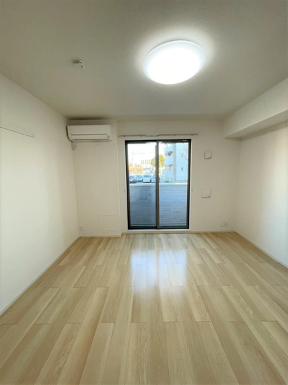 【内装】 | ポルテ・コート | 中はこのようになっています