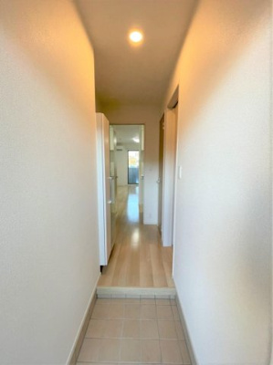 【玄関】 | ポルテ・コート | 現況優先となります。現地にて間取り・仕様等をお確かめ下さい。