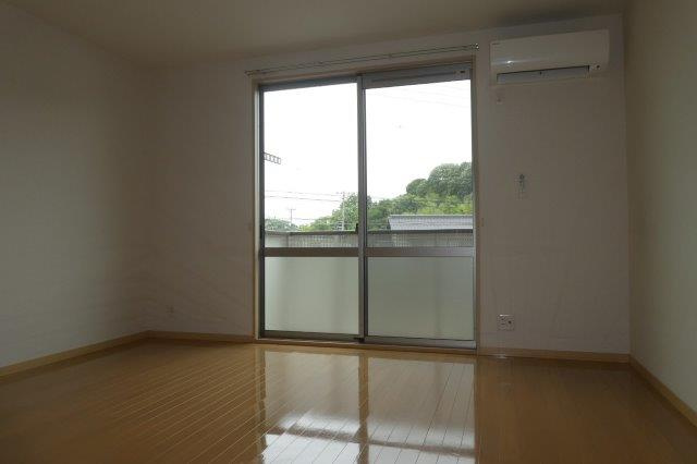 サンパティークの居間・リビング|洋室