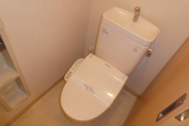 サンパティークのトイレ|ウォシュレット