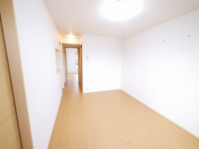 レジデンス西九条の居間・リビング|居間です