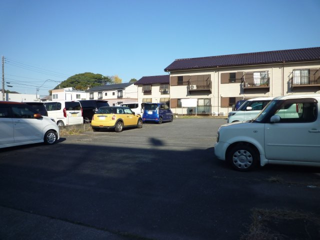 【駐車場】