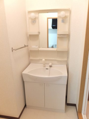 【洗面所】 | メゾンクレールI