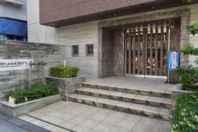 【エントランス】 | スタジオデン横濱吉野町Ⅱ