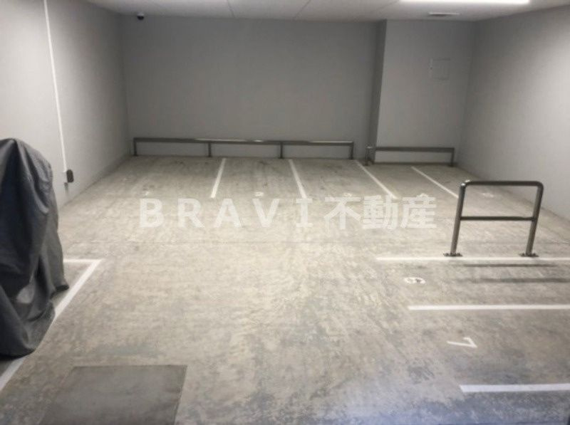ブランズ大阪本町　BRAVI不動産のその他共用部分|【ブランズ大阪本町】バイク置場