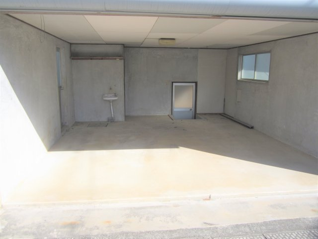 坂本貸家の駐車場