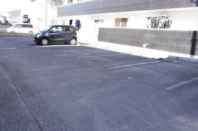 【駐車場】 | カサブランカ トガリ | 平置き駐車場