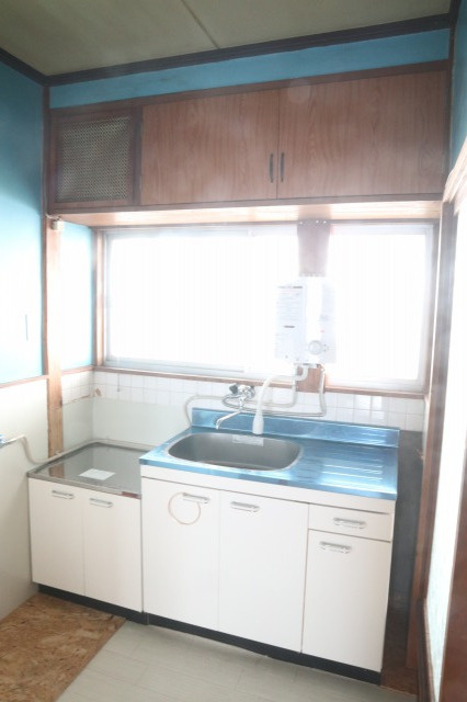 六十谷アパートのキッチン