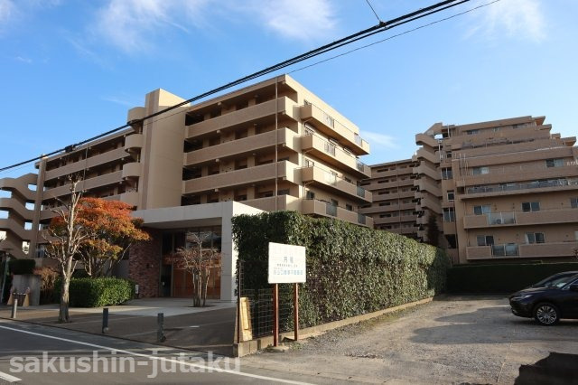 ハートフィールズ薬園台ハイライズ