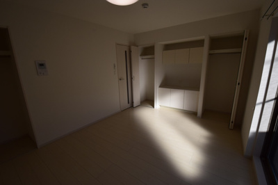 【居間・リビング】 | リブリ・岡本Ⅱ