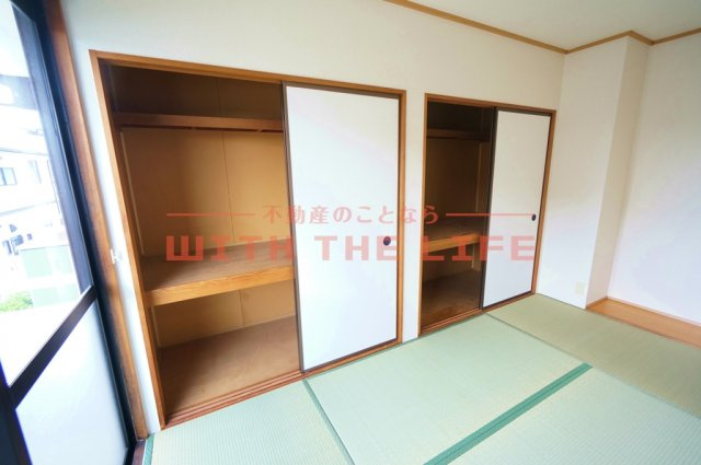 セジュール大善寺【10，000円キャッシュバック対象物件】の収納|大きなものも収納できそうです