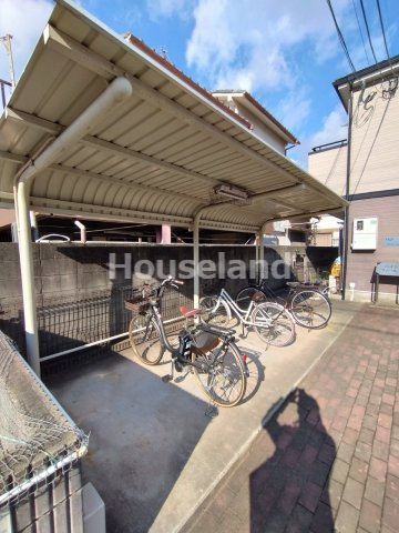 パインフィールドのその他共用部分|駐車場です