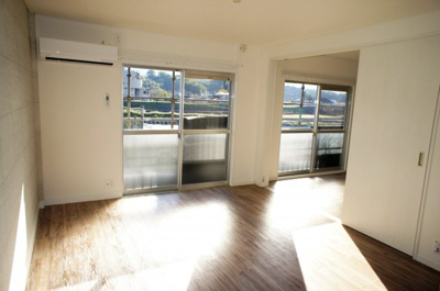 【居間・リビング】 | コンフォーティアⅤ