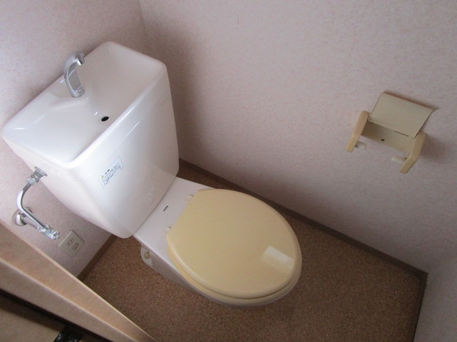 ルミエール加島のトイレ