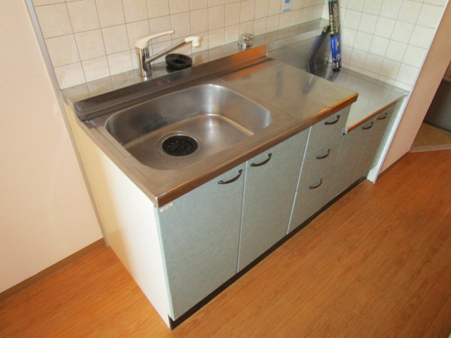 ルミエール加島のキッチン