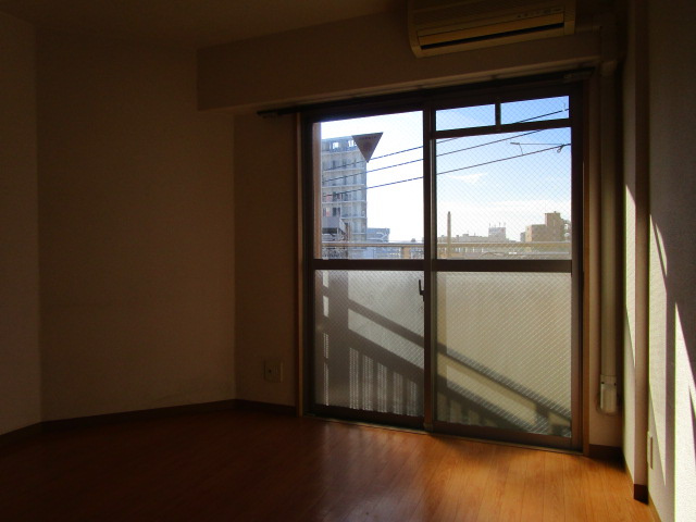 ルミエール加島の寝室