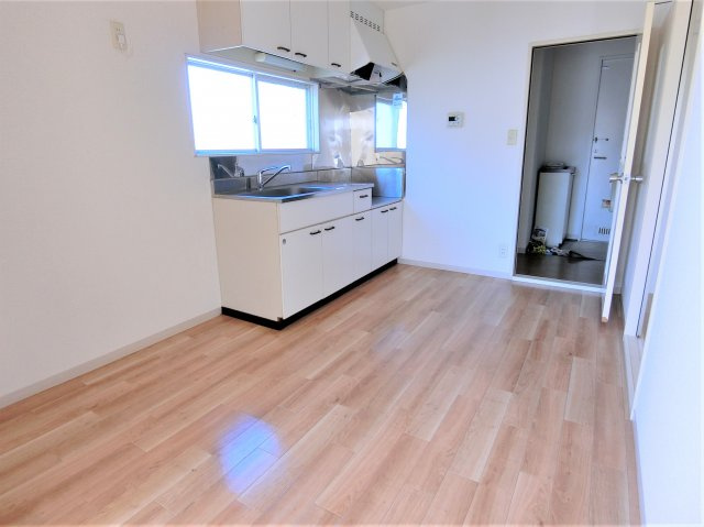 ラフォーレ東部台の居間・リビング