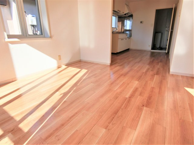 ラフォーレ東部台の居間・リビング