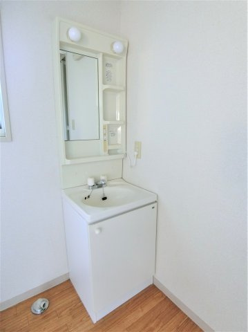 ラフォーレ東部台の洗面所