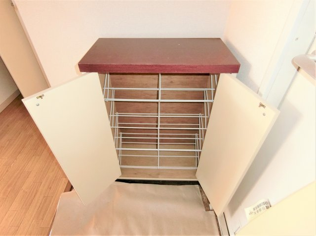 ラフォーレ東部台の収納