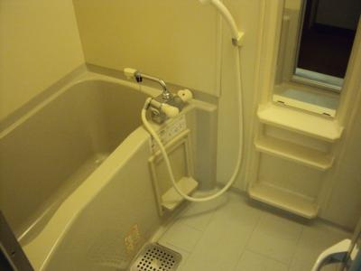 リーガル京都河原町五条の浴室