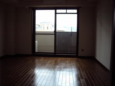 リーガル京都河原町五条の居間・リビング|洋室