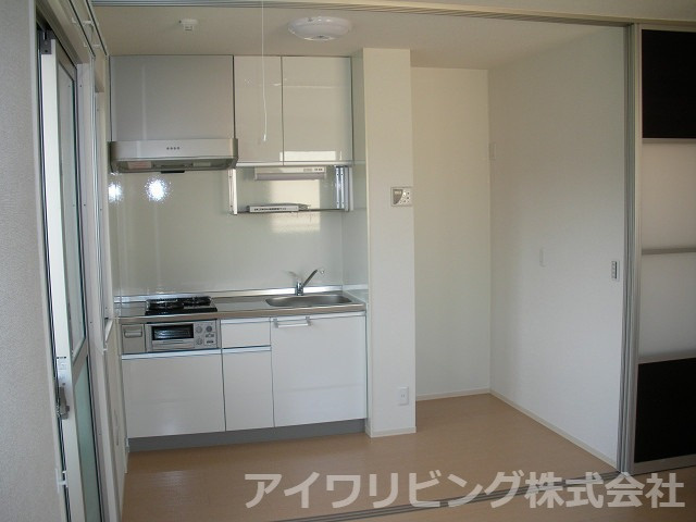 ウィステリアのキッチン|【ウィステリア】