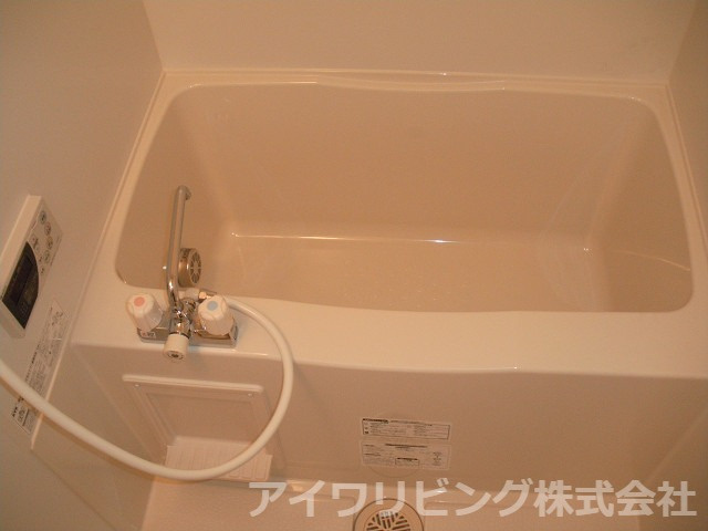 ウィステリアの浴室|追い焚き付き【ウィステリア】