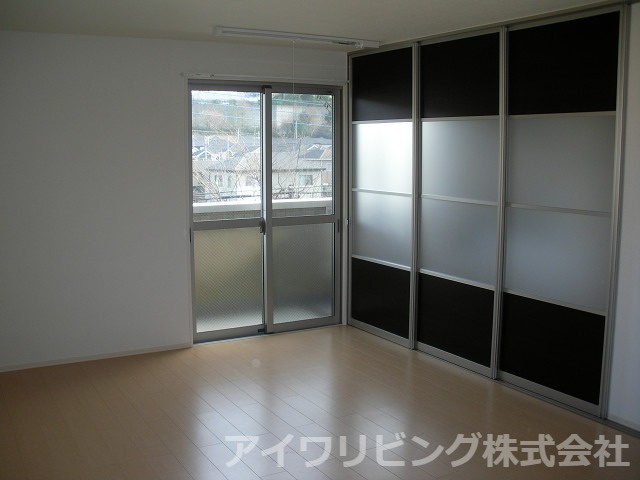 ウィステリアの洋室|【ウィステリア】