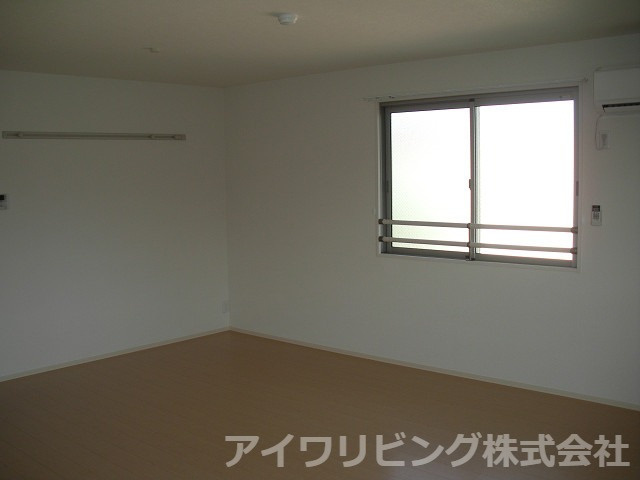 ウィステリアの洋室|【ウィステリア】