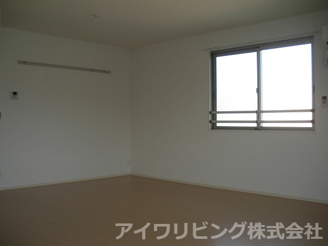 ウィステリアの洋室|【ウィステリア】