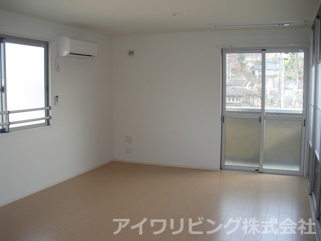 ウィステリアの洋室|【ウィステリア】