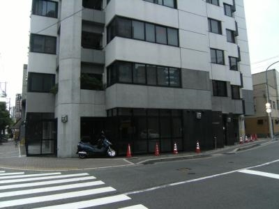 シンフォニー四条河原町の周辺|前面道路