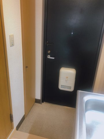 江戸橋利平治マンションの玄関