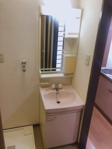 江戸橋利平治マンションの洗面所