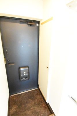 【玄関】 | シャトレ平田