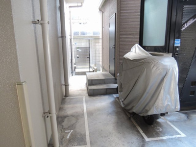 【その他共用部分】 | サンパレス磯子 | バイク置場です。
