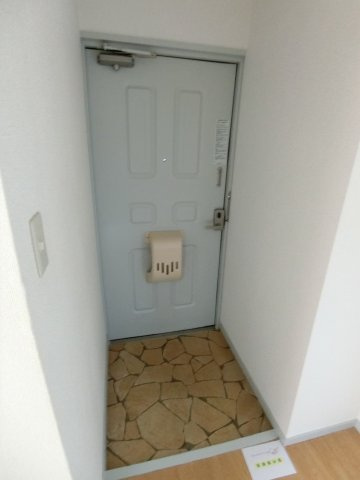 ルグラン嶋津の玄関