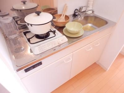 SWISS京都堀川WEST（スイス京都堀川ウエスト）のキッチン|ガス1口キッチン