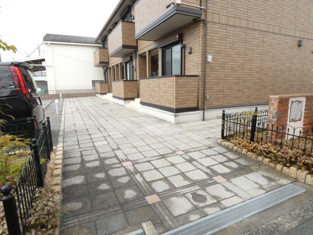 【エントランス】 | サンハイツ喜連Ｂ棟